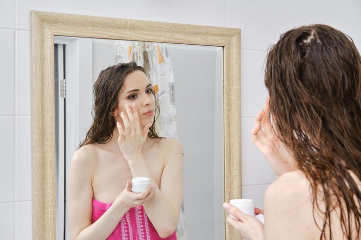  You should avoid cleansing your face in the morning.